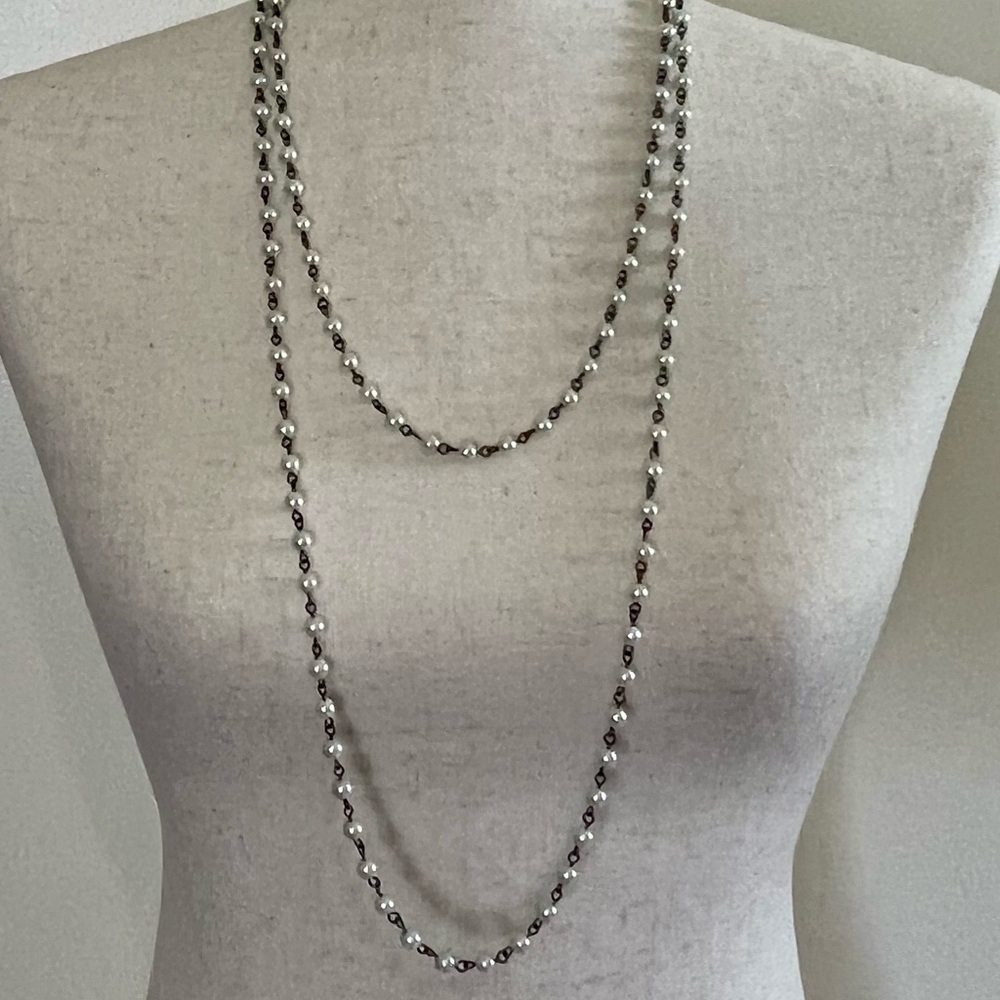30” faux pearl necklace